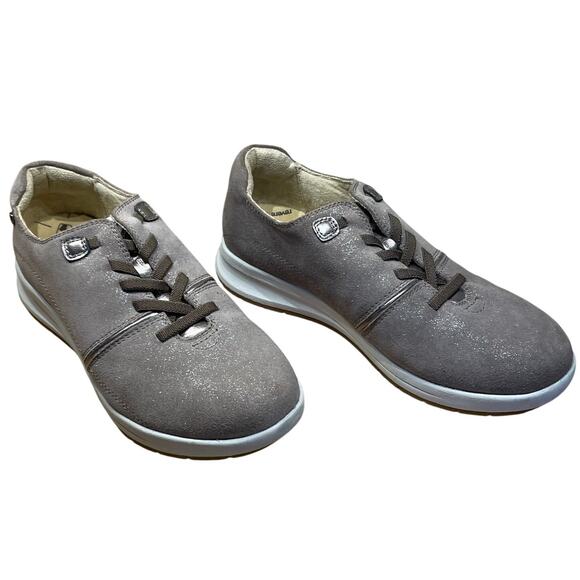 Revere Crete Women's Slip On Shoes Rusty Metallic Size 38 (US 7.5) EUC - Picture 2 of 7